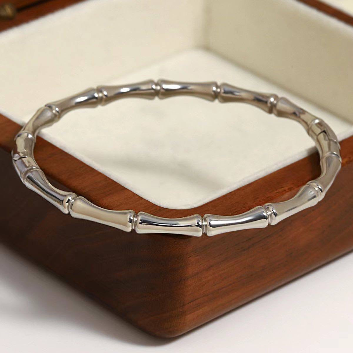 Korean Fashion Roman Numeral Bracelet – Stainless Steel Colourfast Jewelry for Women