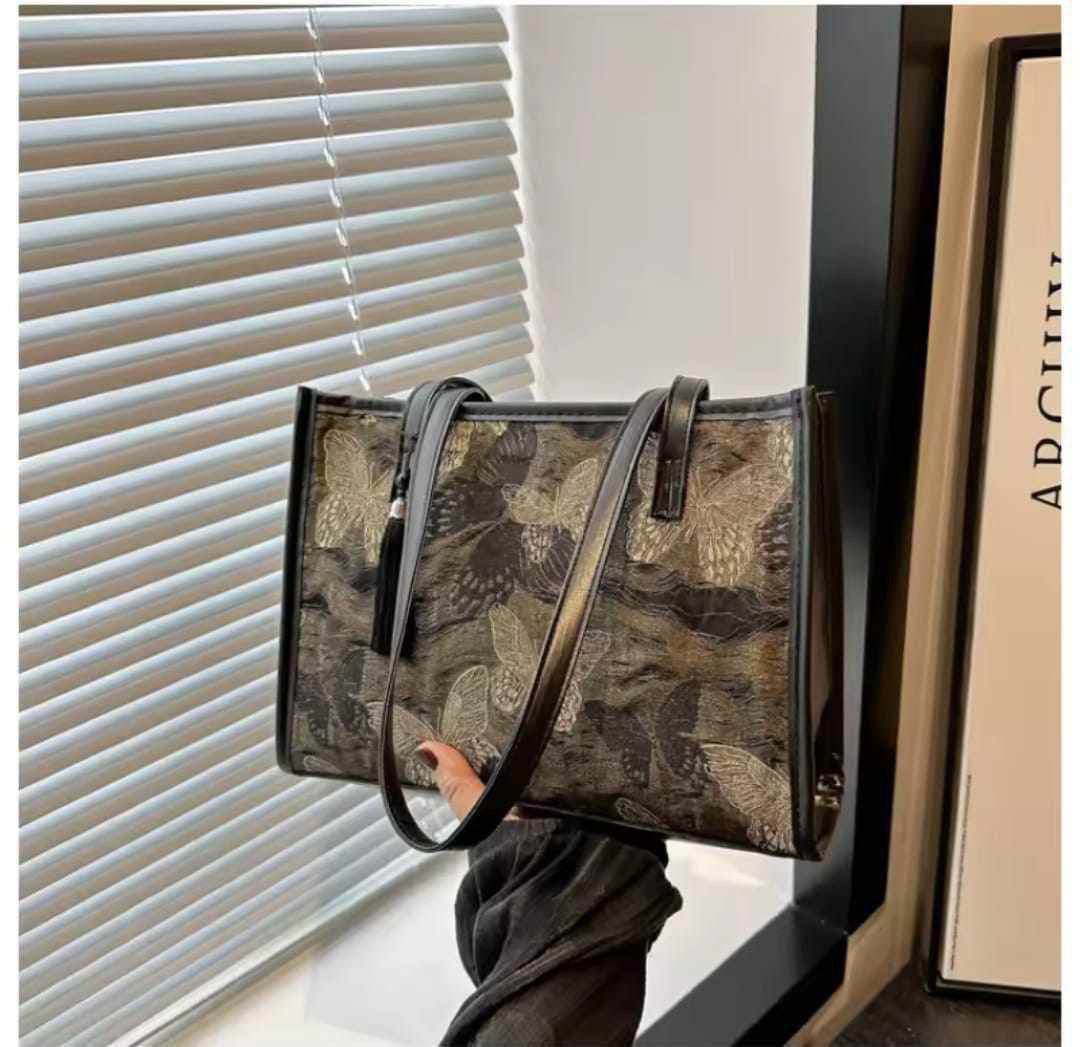 Korean Style Canvas Handbag – Oil Painting Graffiti Tote with Silk Scarf