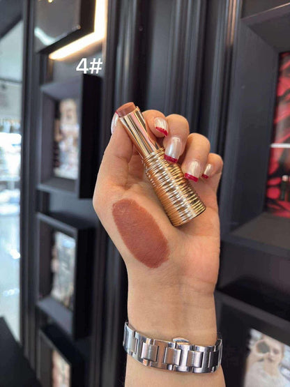 𝐈𝐌𝐀𝐆𝐈𝐂 Bullet Lipstick – 100% Matte, Long Lasting & Smudge Proof