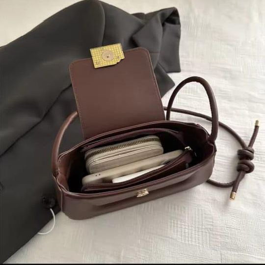 New Retro Stylish Women Shoulder Bag