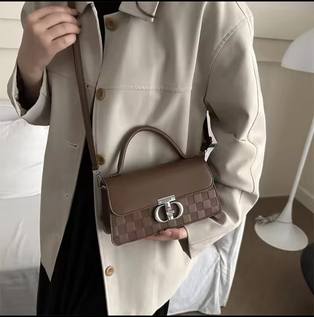 New retro small square bag