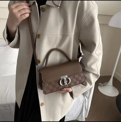 New retro small square bag