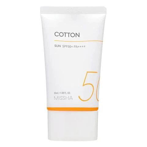 Missha All Around Safe Block Cotton Sun SPF+ PA++++


Broad-spectrum UVA/UVB protection.
Contains cotton extract to soothe and hydrate the skin.
Lightweight, non-greasy formula.
Controls oil and sweat with a matte finish.
Suitable for sensitiv