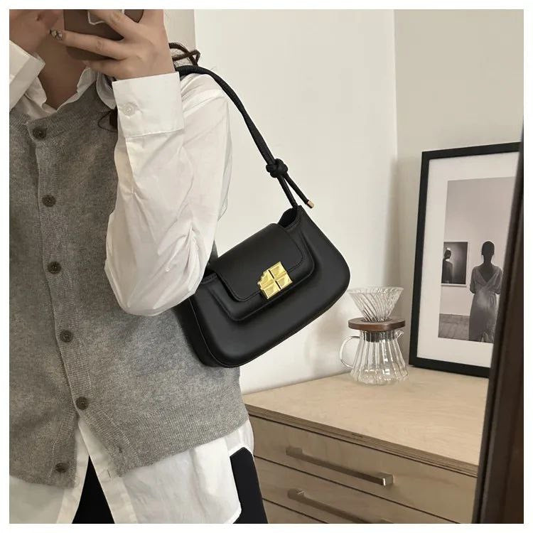 New Retro Stylish Women Shoulder Bag