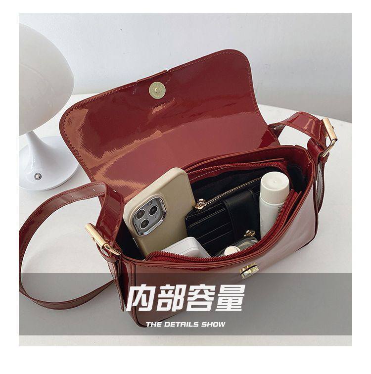 Original burgundy bag 2025 new armpit high-end versatile cross-body bag French niche Korean small shoulder bag
New Arrivals