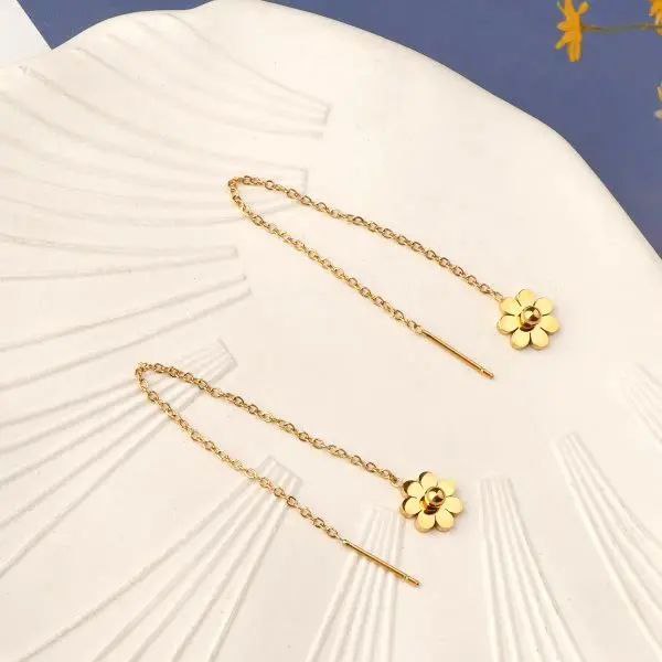 Sui suta earring