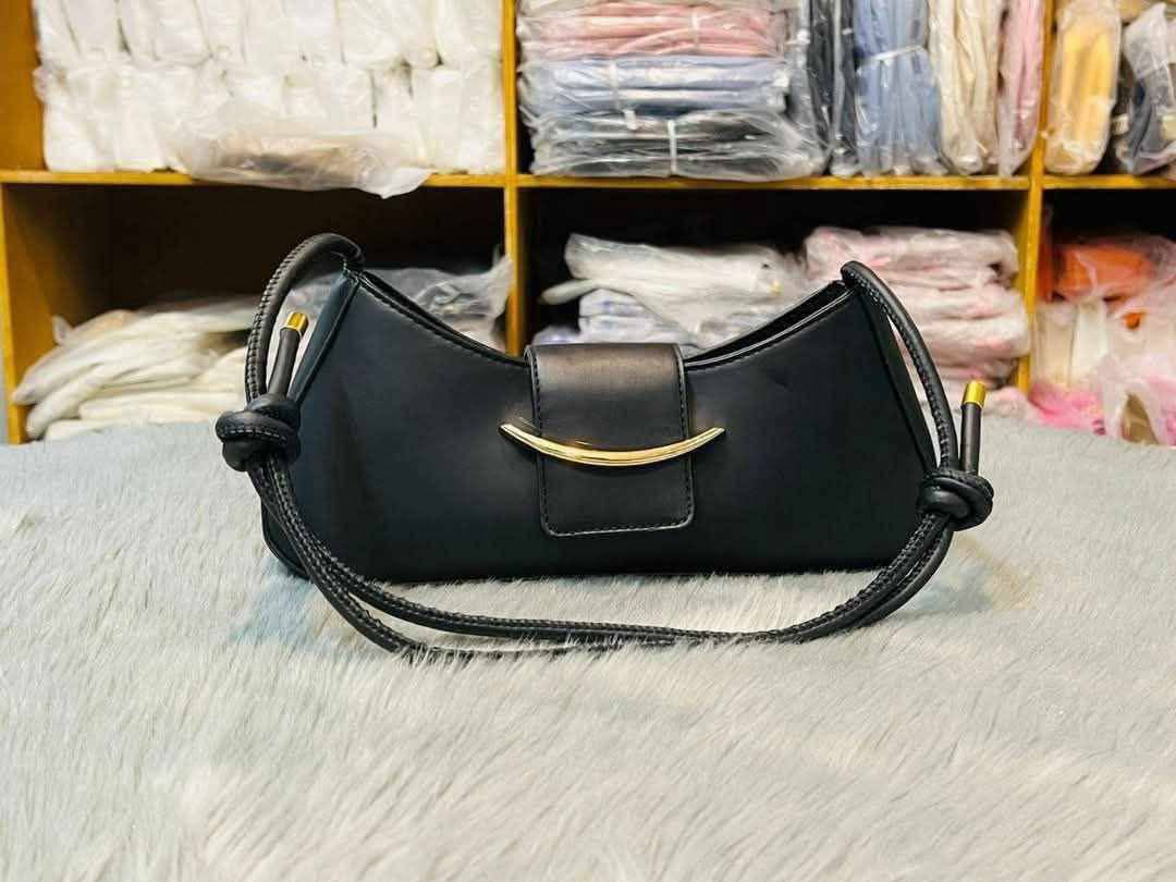 Trendy & Classy Everyday Bag