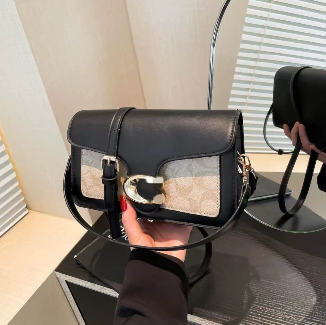 Casual leather purse
