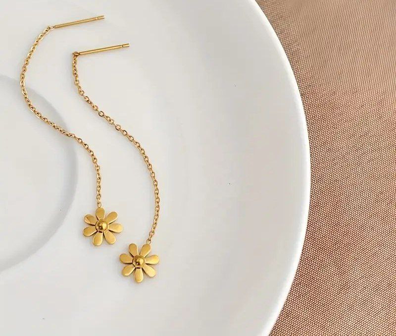 Sui suta earring