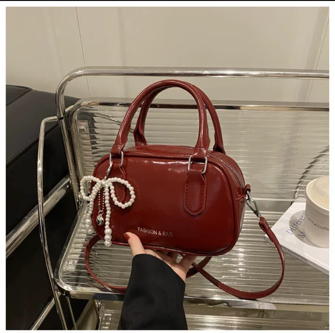 Retro purse