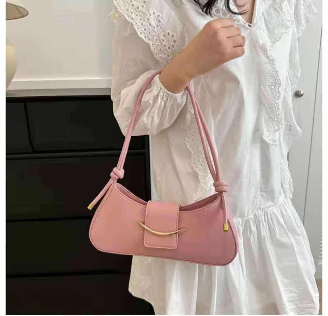 Trendy & Classy Everyday Bag