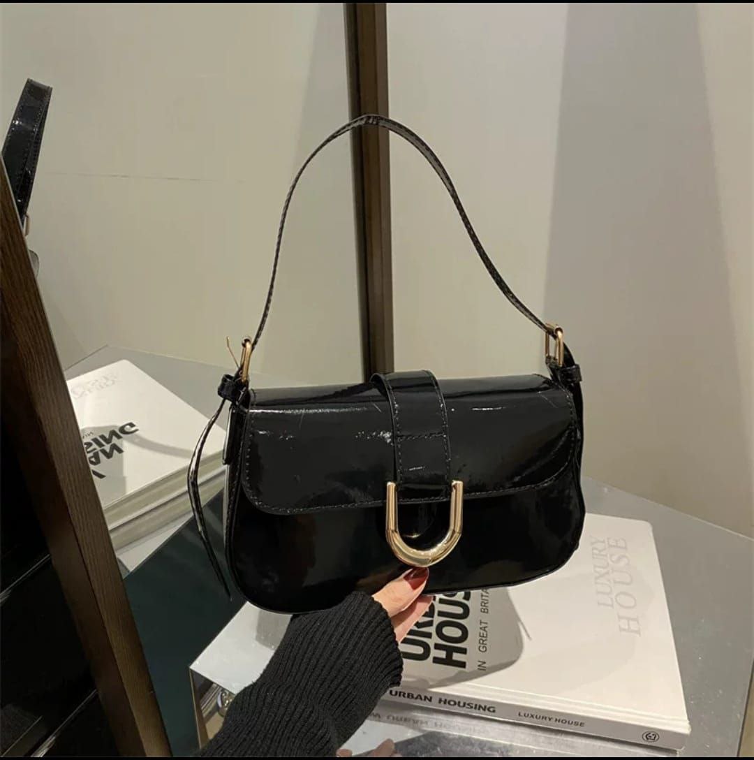 Glossy purse bag