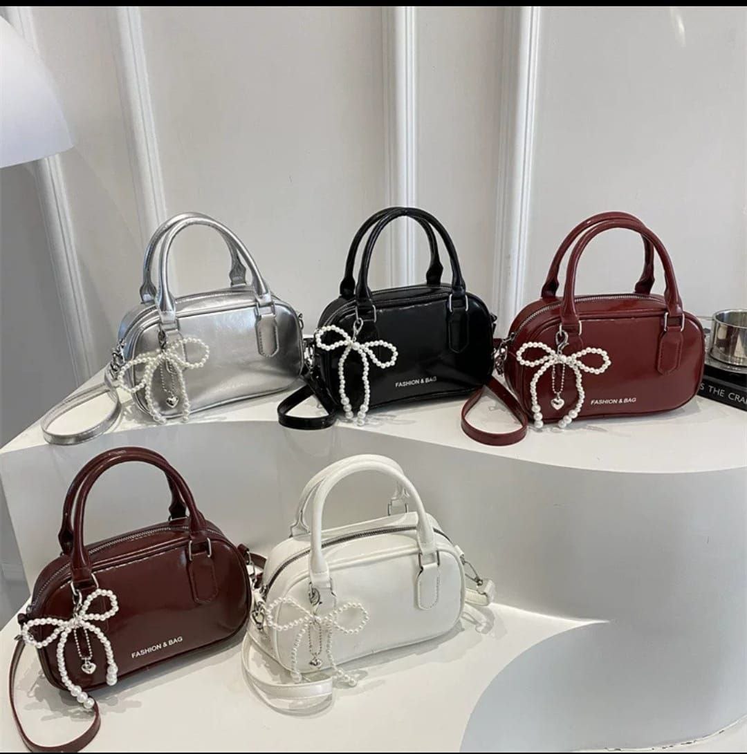 Retro purse