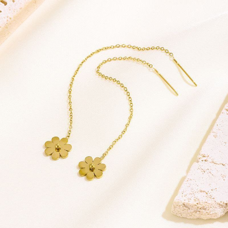 Sui suta earring