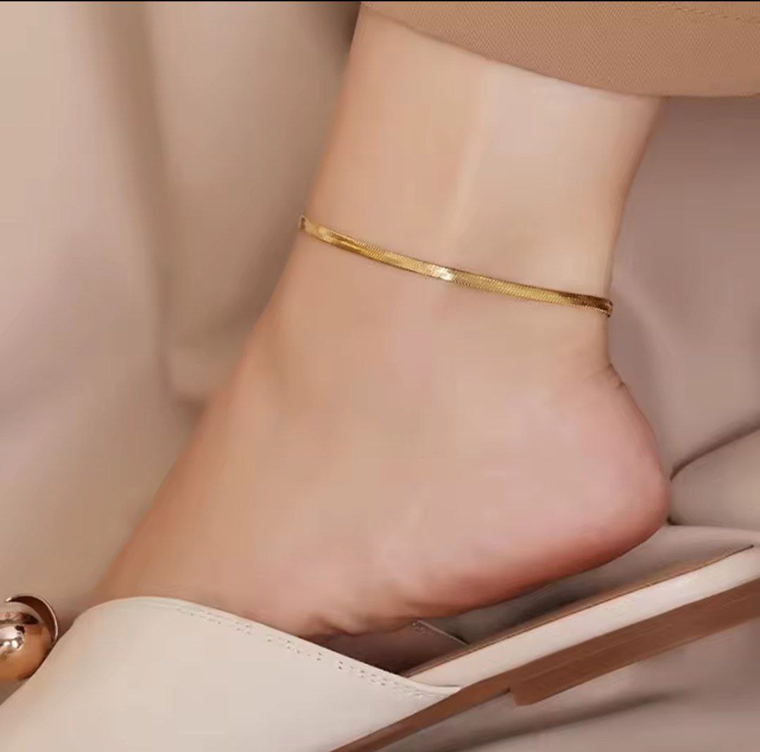 Anklet