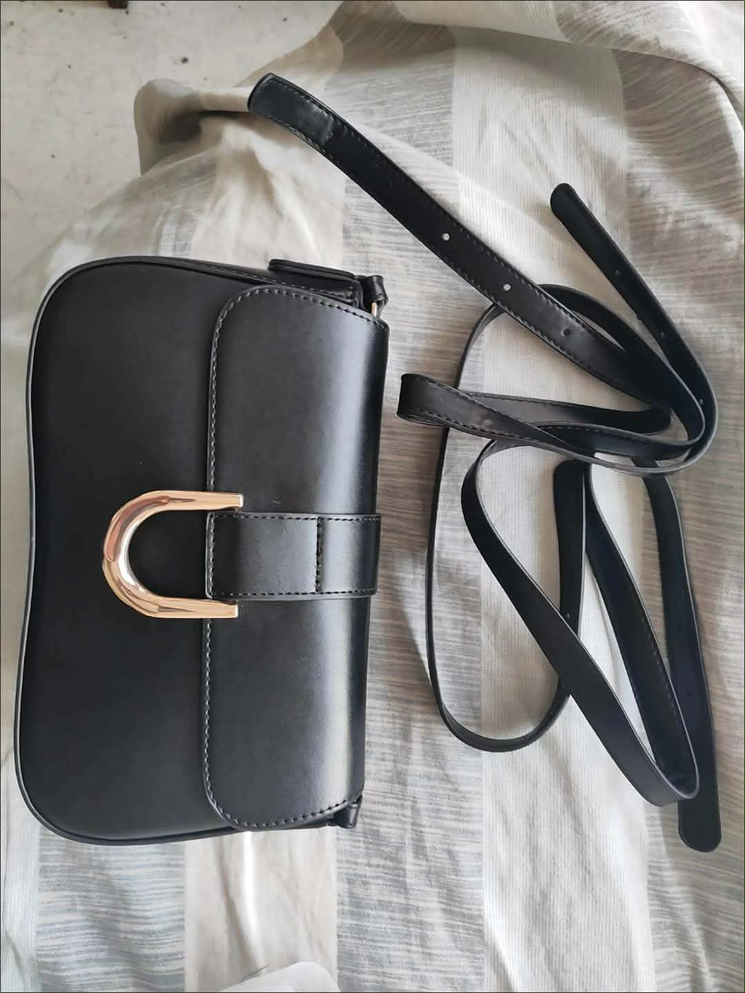 Original burgundy bag 2025 new armpit high-end versatile cross-body bag French niche Korean small shoulder bag
New Arrivals