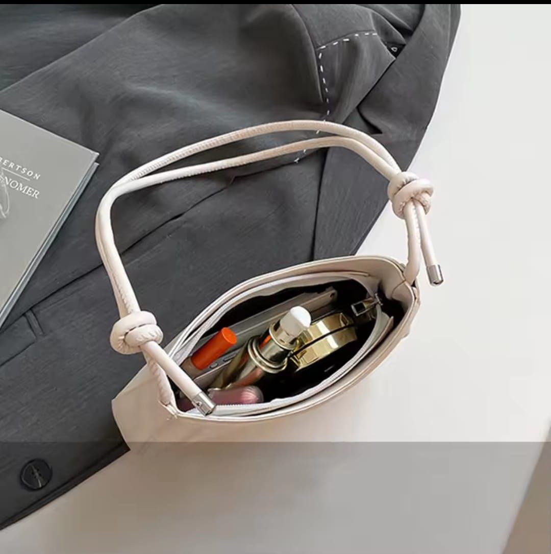 Viral MinMin purse