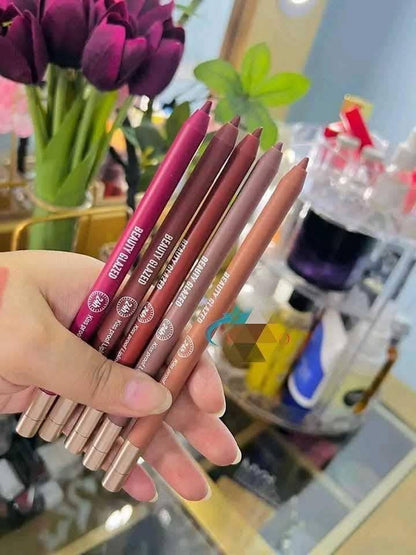 Beauty glazed lip liner 💋

1 to 18 All shade available in Stcok 

Texture টা এত ভালো। Smoothie finish দিবে।রিসেনেবল বাজেটে এর চাইতে ভাল মানের জেল লিপলাইনার  হয়ত কোথাও পাবেন না।