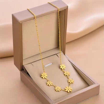 Stainless Steel Sweet Seven Little Daisy Pendant Necklaces