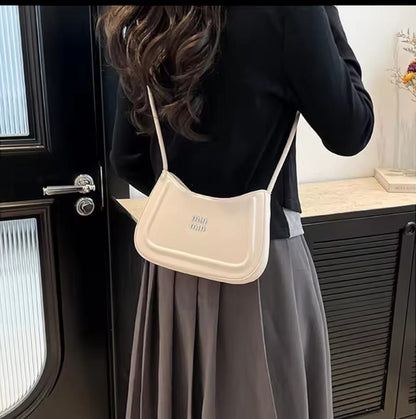 Viral MinMin purse