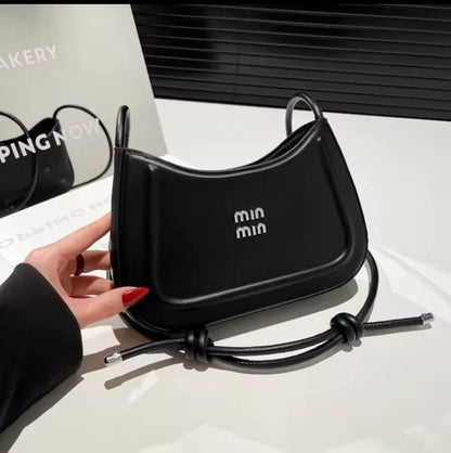Viral MinMin purse