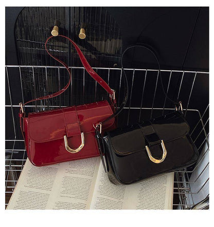 Original burgundy bag 2025 new armpit high-end versatile cross-body bag French niche Korean small shoulder bag
New Arrivals