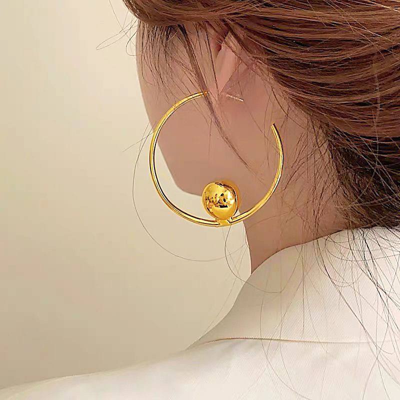 C-shaped earrings