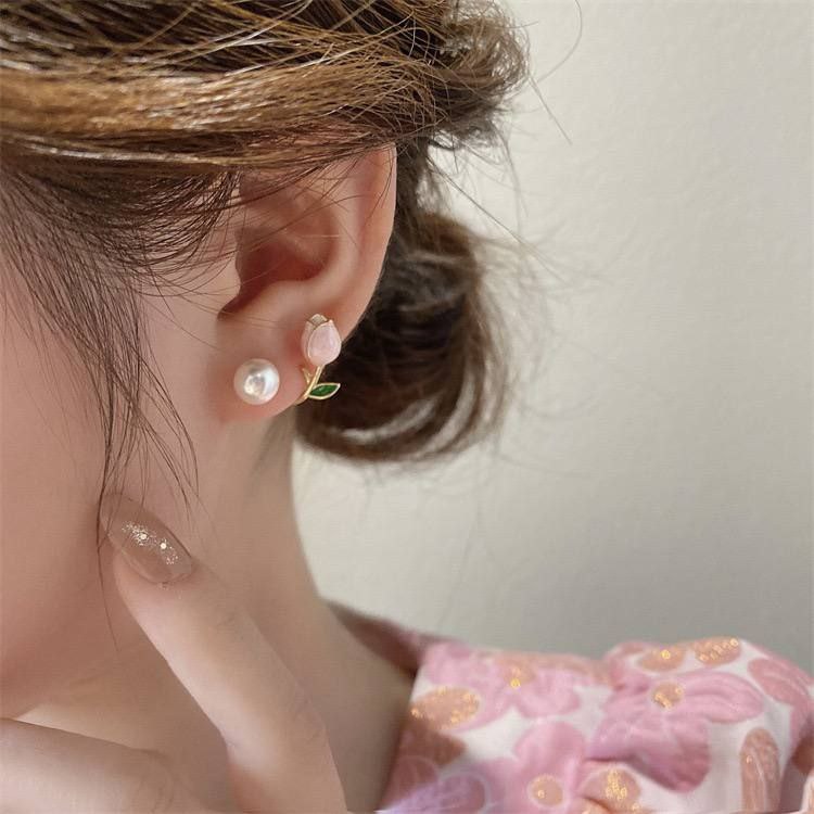 Elegant Korean Tulip & Pearl Asymmetric Stud Earrings