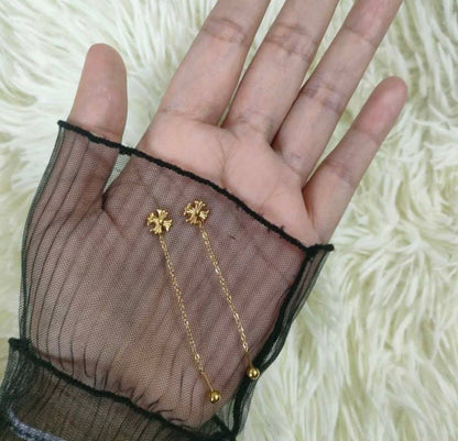 Sui suta earrings